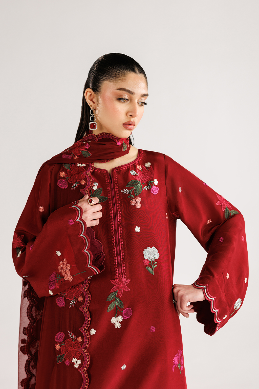 UE-652 Ramen Silk | Eid Luxe | Iznik