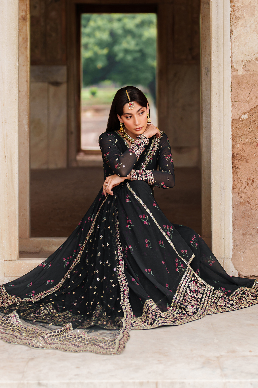 UE-550 Printed Chiffon | Printed Formals | IZNIK