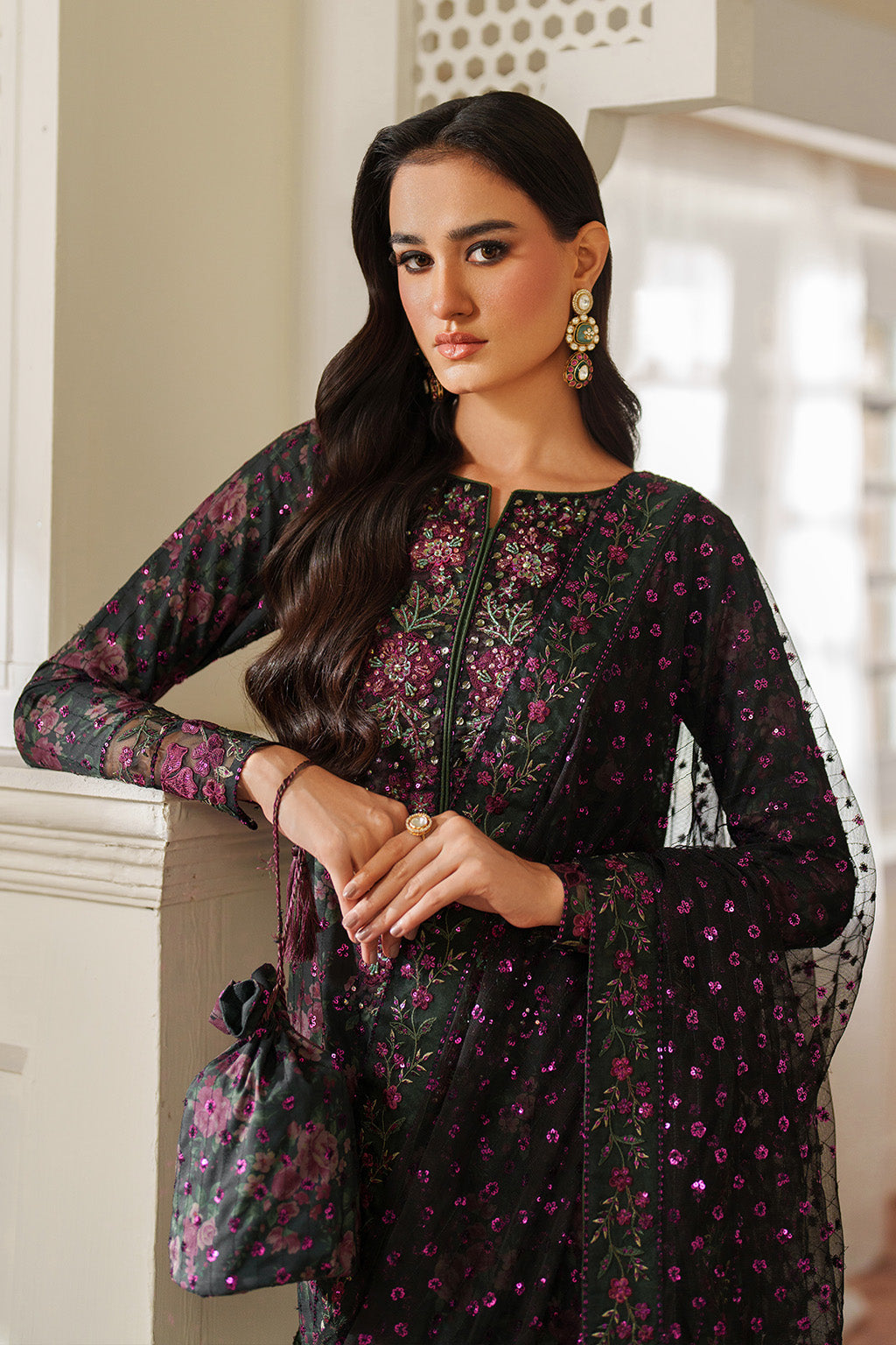 UE-537 Printed Raw Silk | Printed Formals | IZNIK