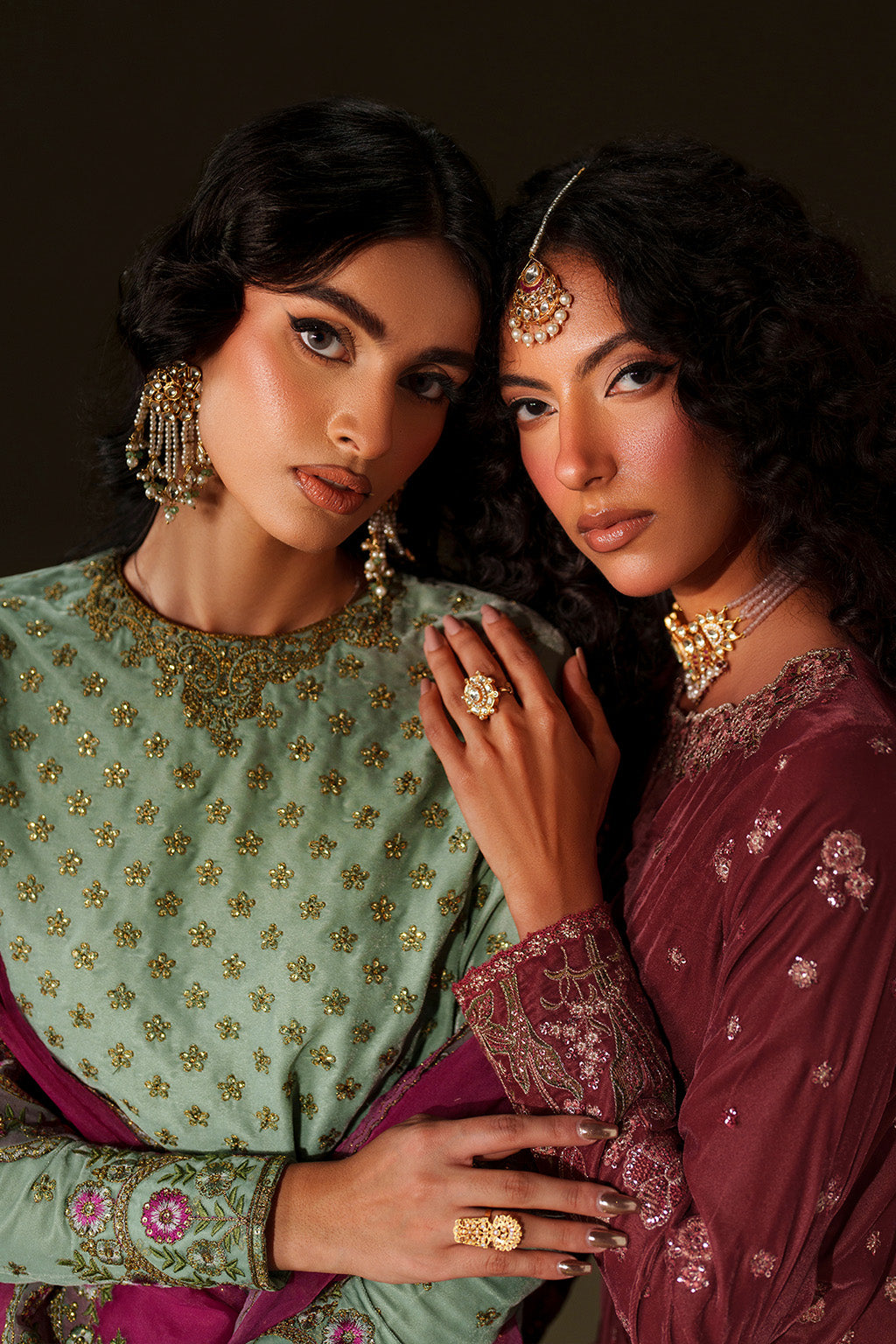 IV-75 Embroidered Velvet | VELVET EDIT II | IZNIK