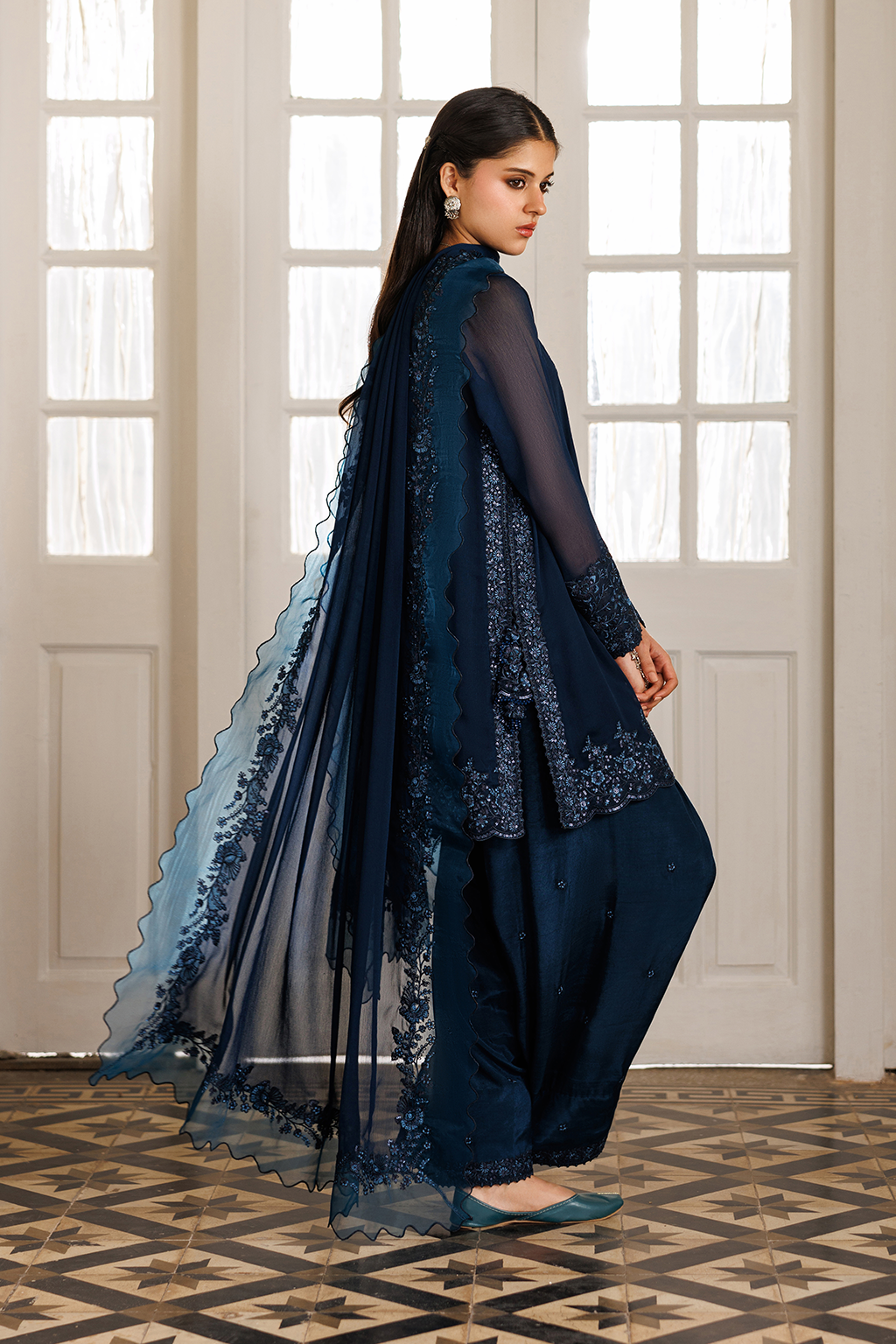 CC-94 Embroidered Chiffon | NOOR ANGAN SEMI FORMALS | IZNIK