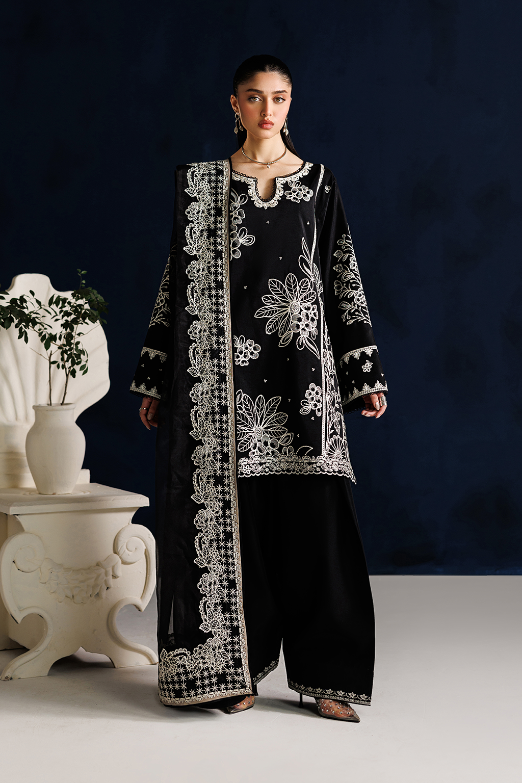 UE-650 Ramen Silk | Eid Luxe | Iznik