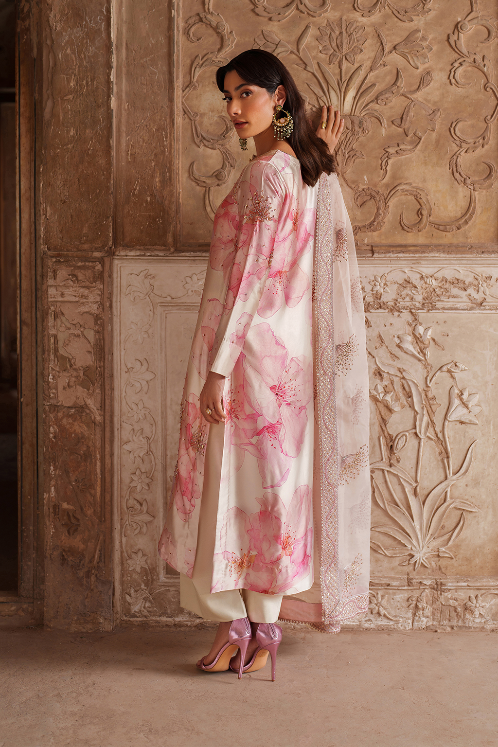 UE-547 Printed Charmeuse | Printed Formals | IZNIK