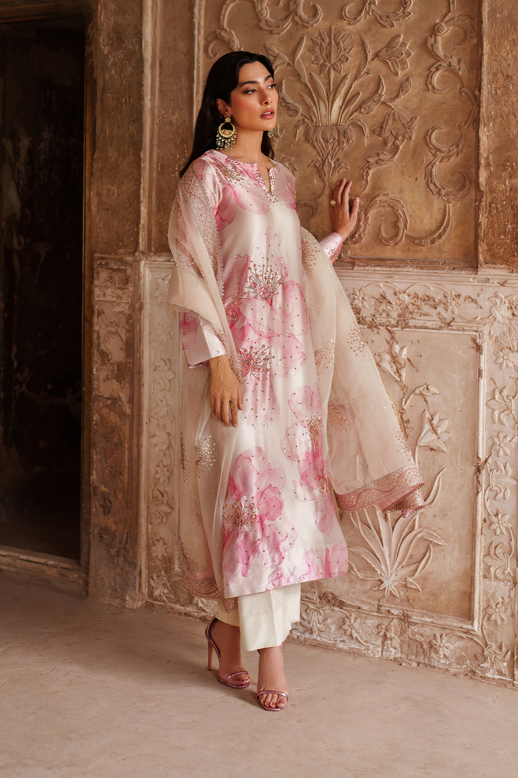 UE-547 Printed Charmeuse | Printed Formals | IZNIK