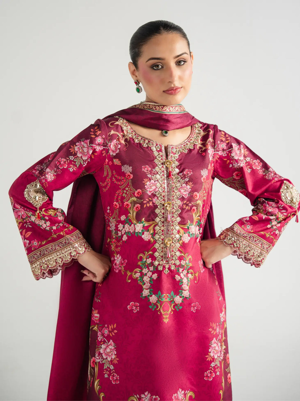 Garnet Garden | AIRA PRINTED SILK | GULAAL Free Shipping to UK/USA/UAE Kapraye