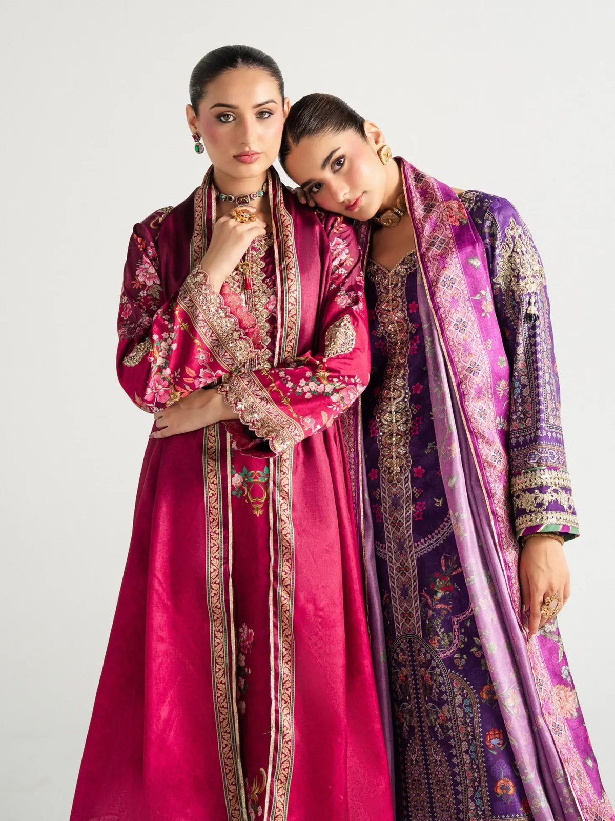 Garnet Garden | AIRA PRINTED SILK | GULAAL Free Shipping to UK/USA/UAE Kapraye