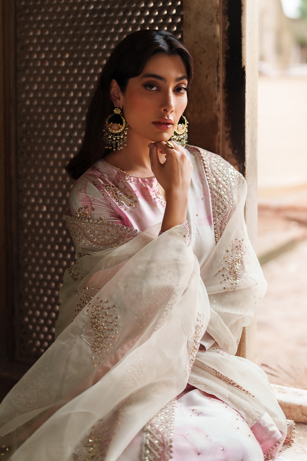 UE-547 Printed Charmeuse | Printed Formals | IZNIK