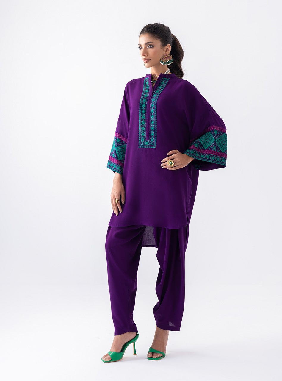 Blushing Plum | Aara Casual Pret | Zainab Chottani in UK USA UAE online kapraye.com