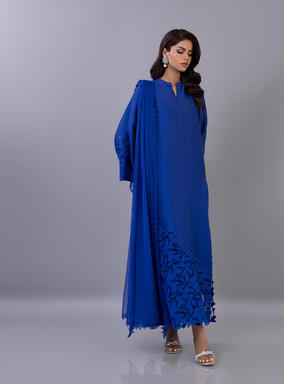 Cobalt Luxe | RAMADAN EDIT | ZAINAB CHOTTANI