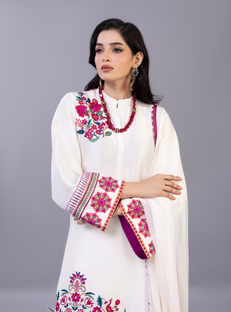 Pristine Flora | RAMADAN EDIT | ZAINAB CHOTTANI