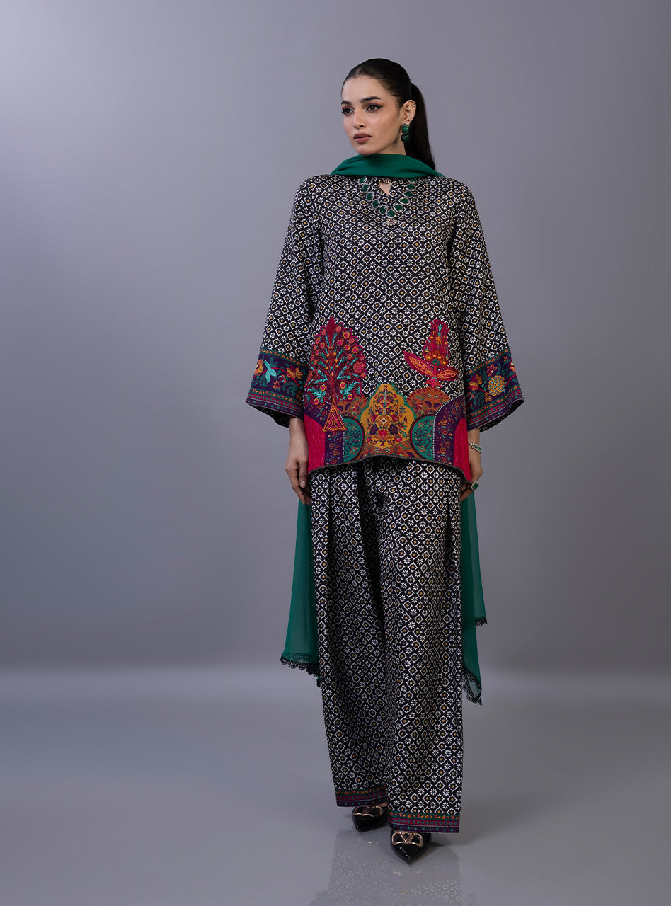 Freya Farshi | RAMADAN EDIT | ZAINAB CHOTTANI