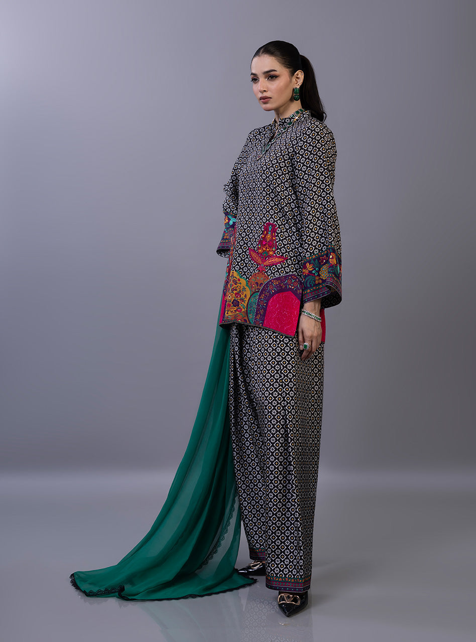 Freya Farshi | RAMADAN EDIT | ZAINAB CHOTTANI