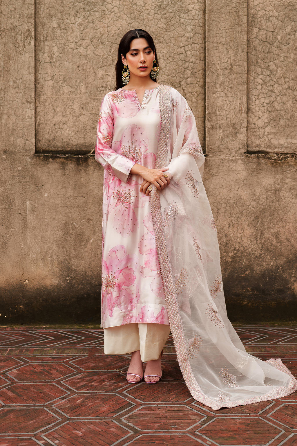 UE-547 Printed Charmeuse | Printed Formals | IZNIK