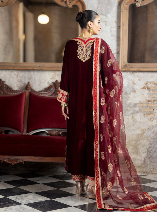 Neesa | Velvet Unstitched '24 | Zainab Chottani in UK USA UAE online kapraye.com