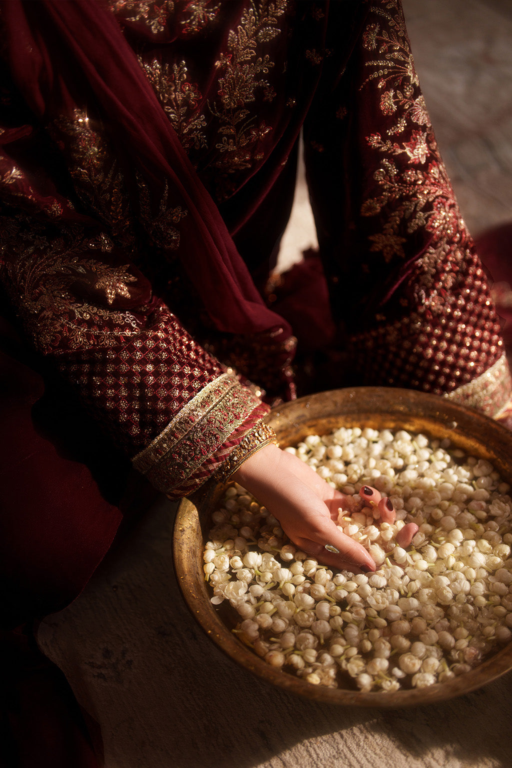 IV-55 Embroidered Velvet | VELVET 26 | IZNIK