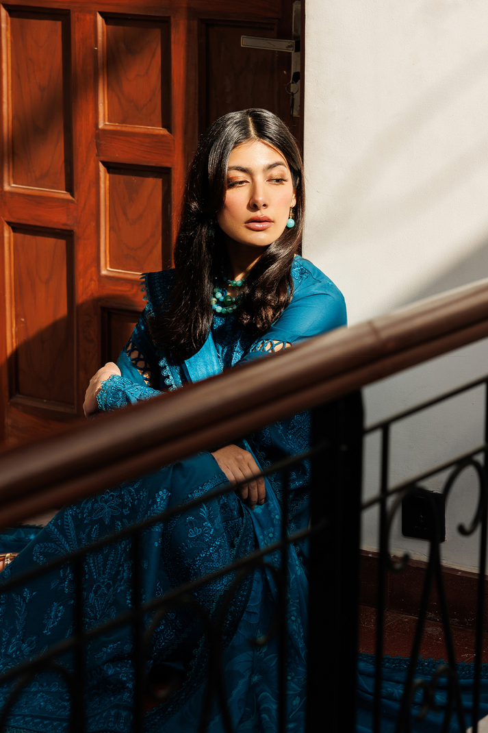 FLORAISON | MIRABELLE FESTIVE LUXURY LAWN | EMAAN ADEEL