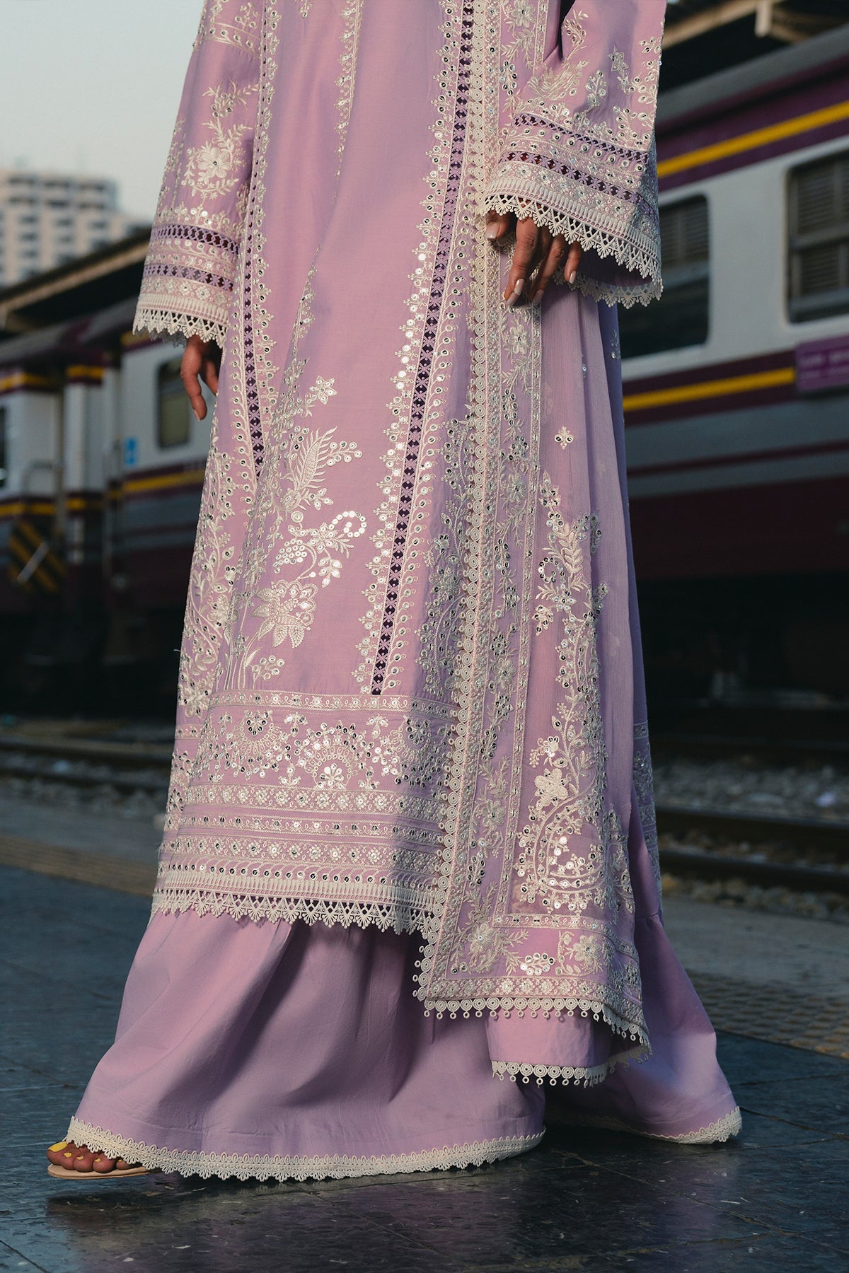 DILNASHEEN | MULAKAT | AFROZEH in UK USA UAE online kapraye.com