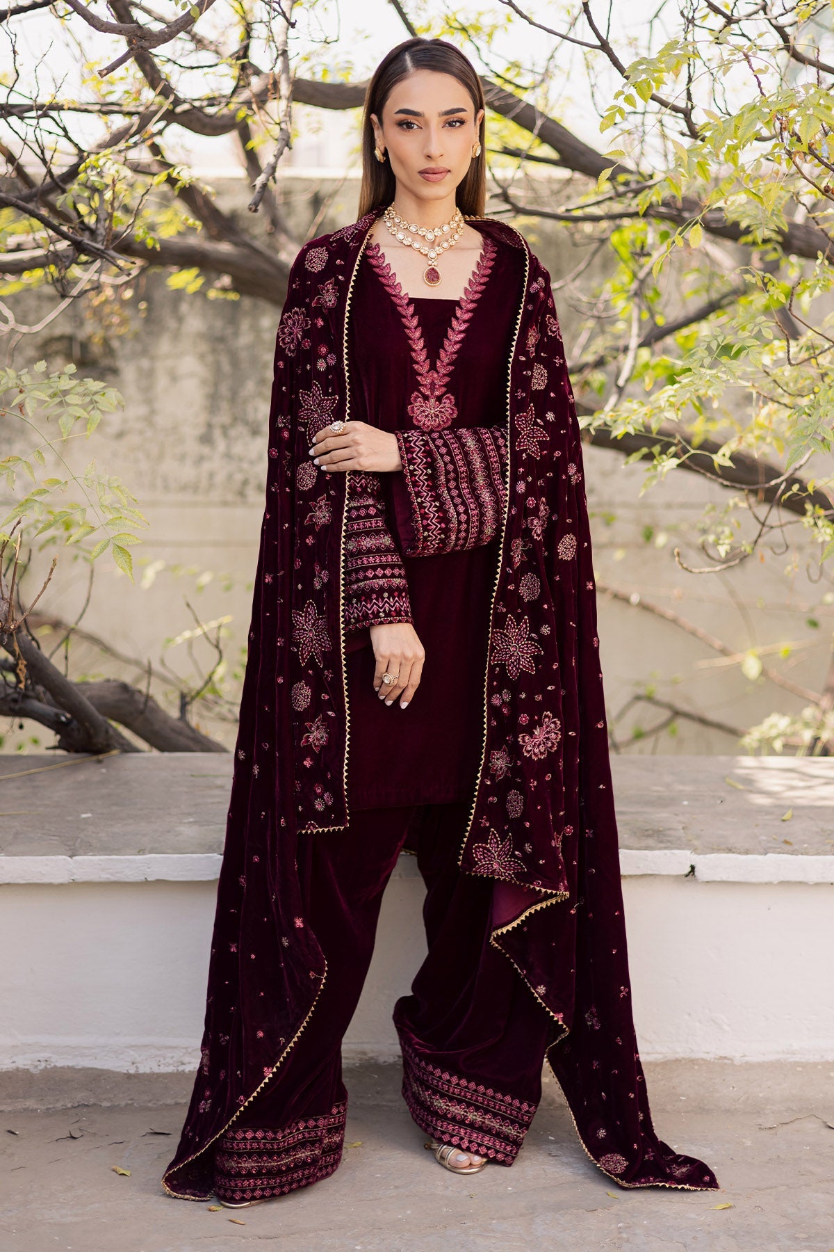 NW-120 | MAYA VELVET | NUREH