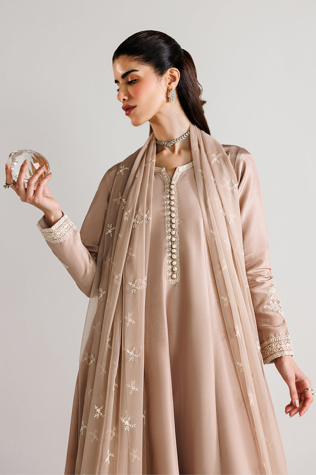 UE-648 Ramen Silk | Eid Luxe | Iznik