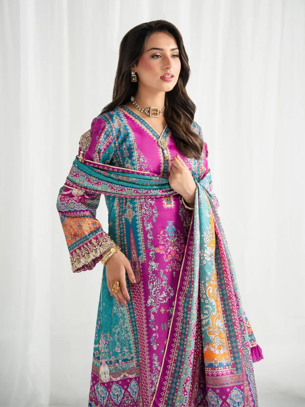 Magenta Mischief | AIRA PRINTED SILK | GULAAL Free Shipping to UK/USA/UAE Kapraye