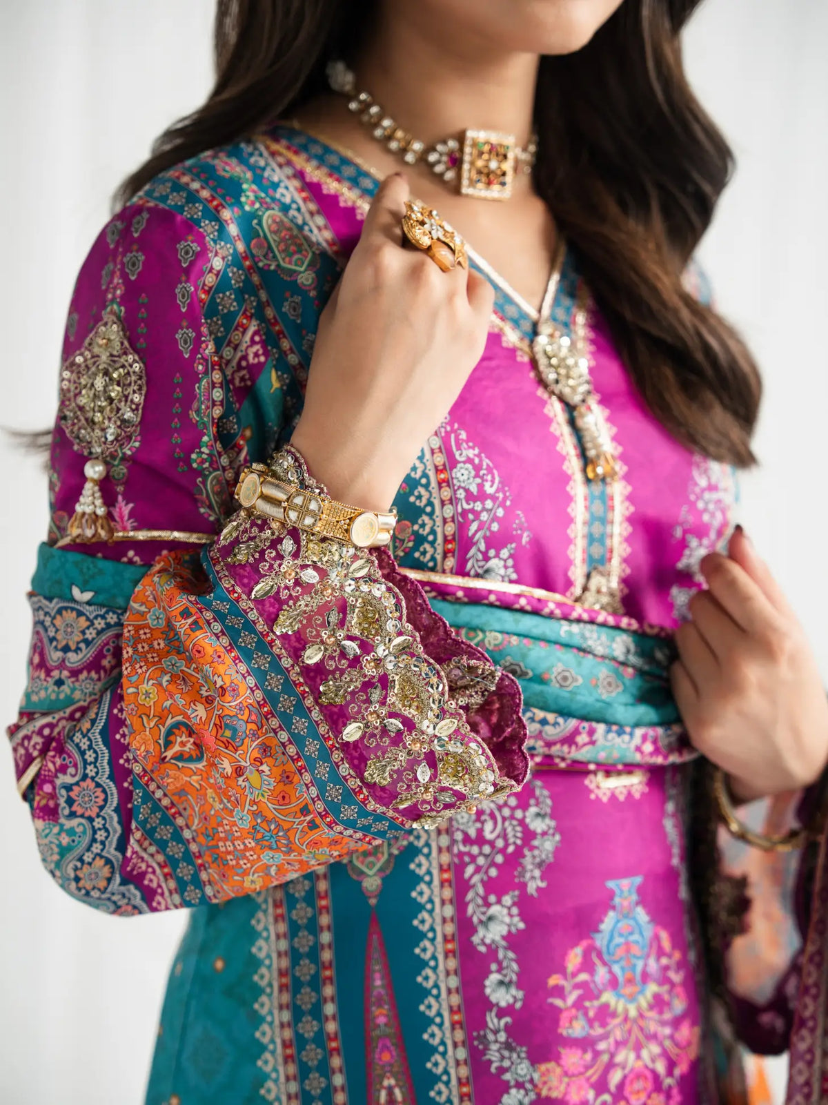 Magenta Mischief | AIRA PRINTED SILK | GULAAL Free Shipping to UK/USA/UAE Kapraye