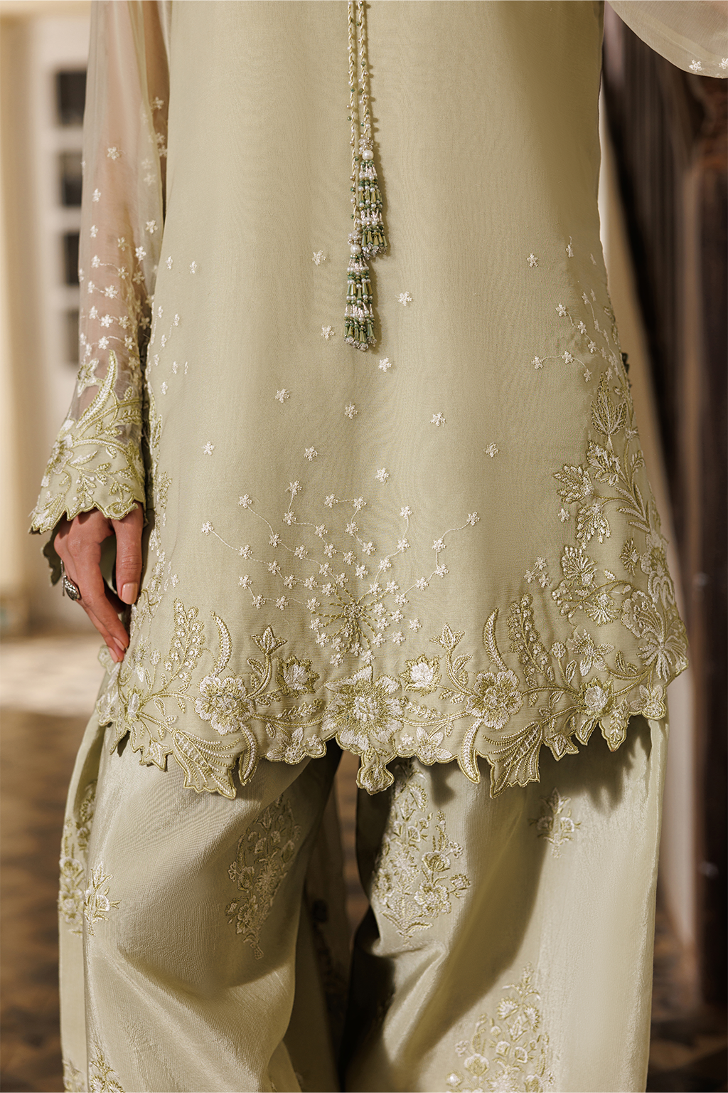 CC-101 Embroidered Chiffon | NOOR ANGAN SEMI FORMALS | IZNIK