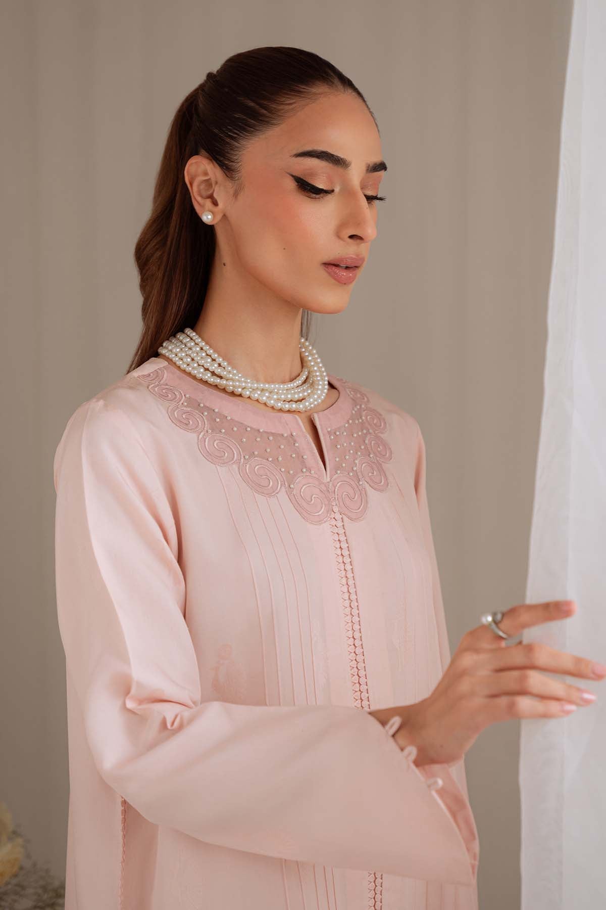 NP-686 | Shades Of Winter | Nureh