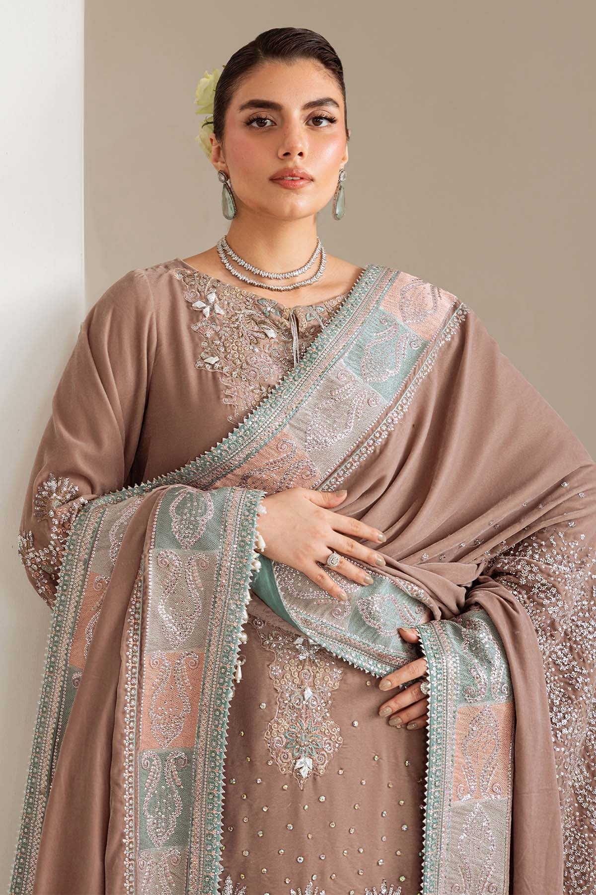 NW-112 | MAYA VELVET | NUREH