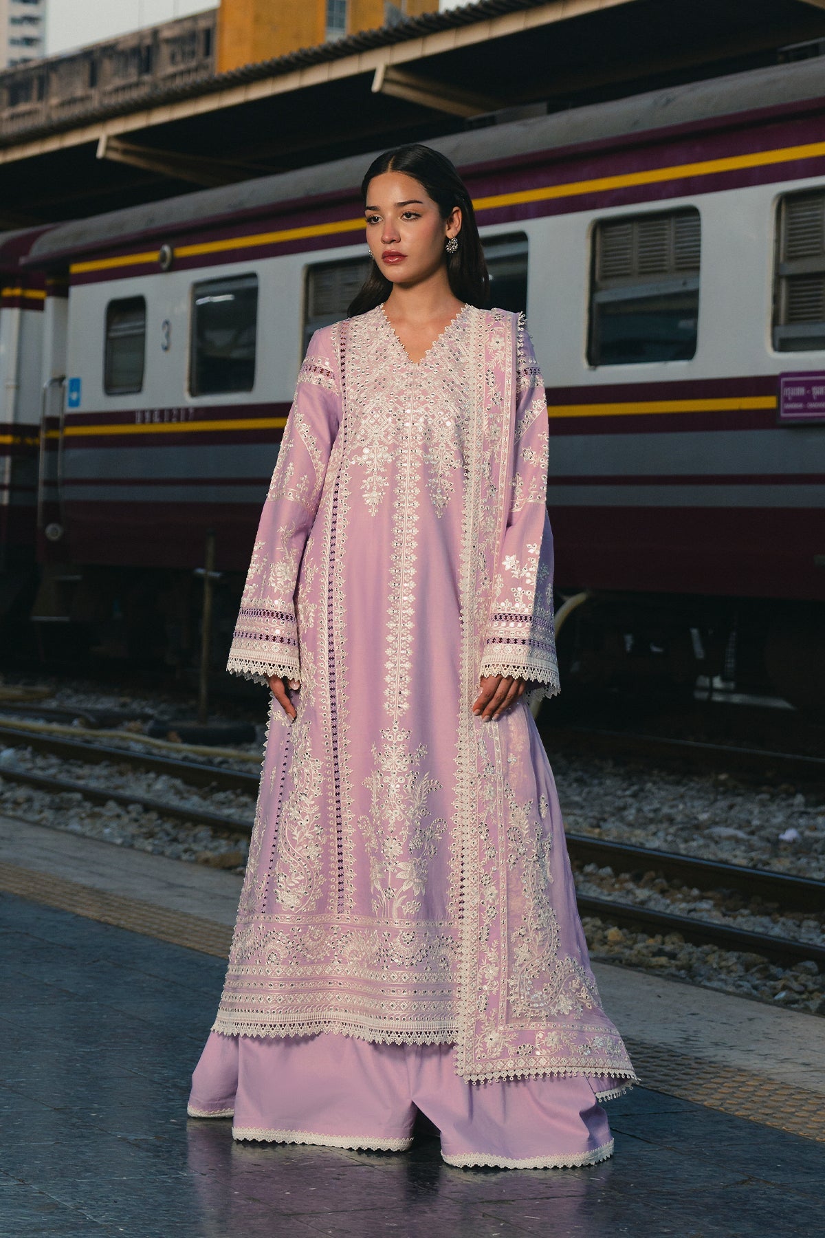DILNASHEEN | MULAKAT | AFROZEH in UK USA UAE online kapraye.com