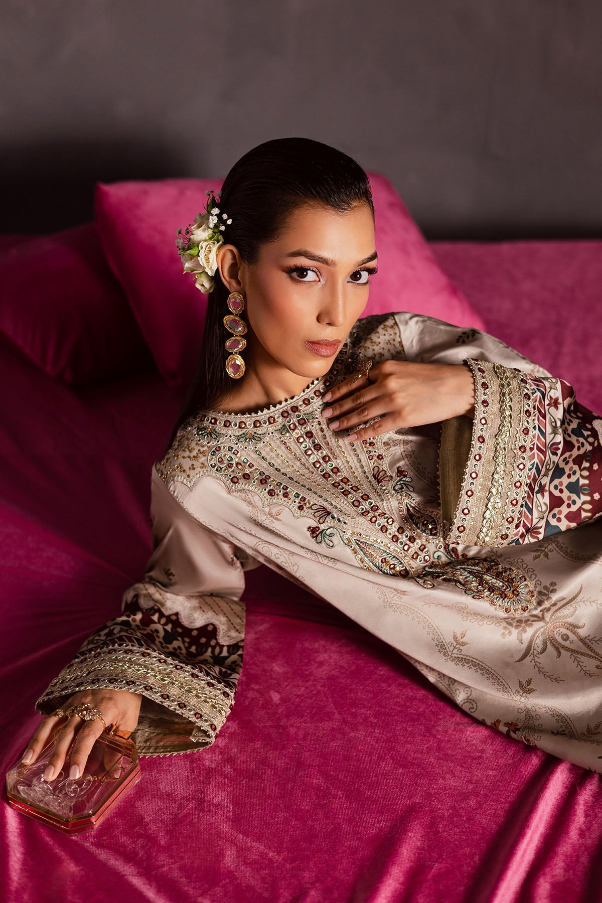 S - 27 | THE SILK | NUREH