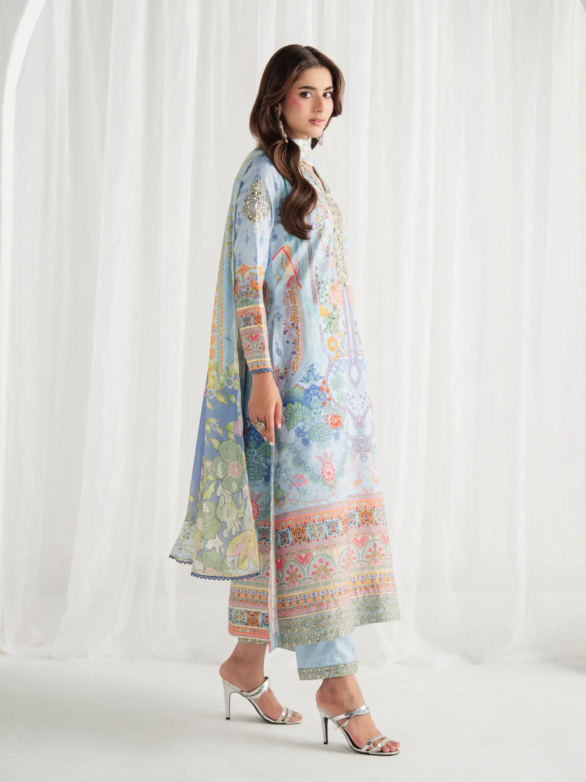 Misty | AIRA PRINTED SILK | GULAAL Free Shipping to UK/USA/UAE Kapraye