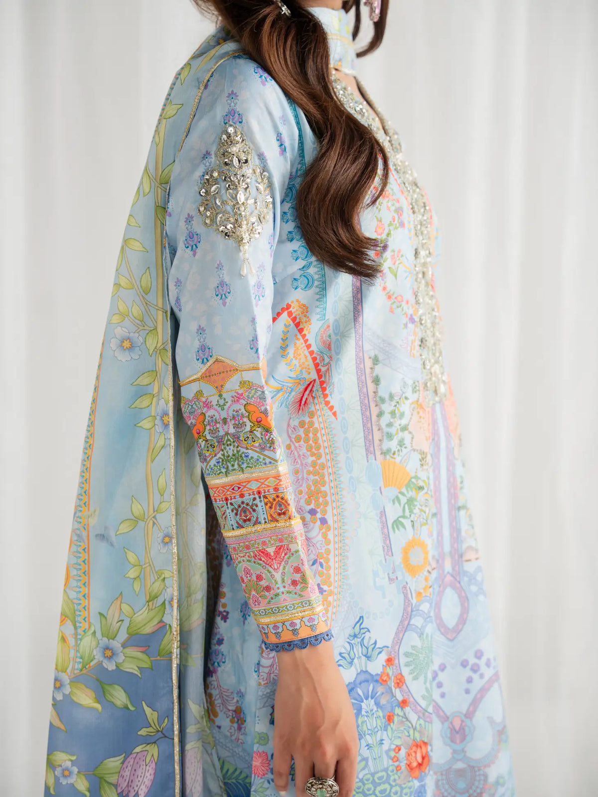 Misty | AIRA PRINTED SILK | GULAAL Free Shipping to UK/USA/UAE Kapraye