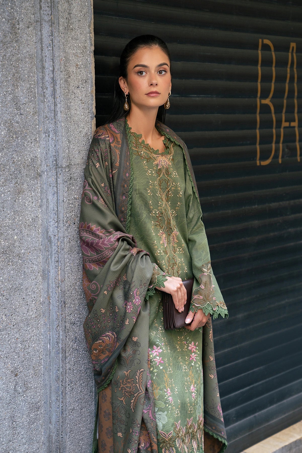 Amber | MEET ME IN ISTANBUL | Rang Rasiya