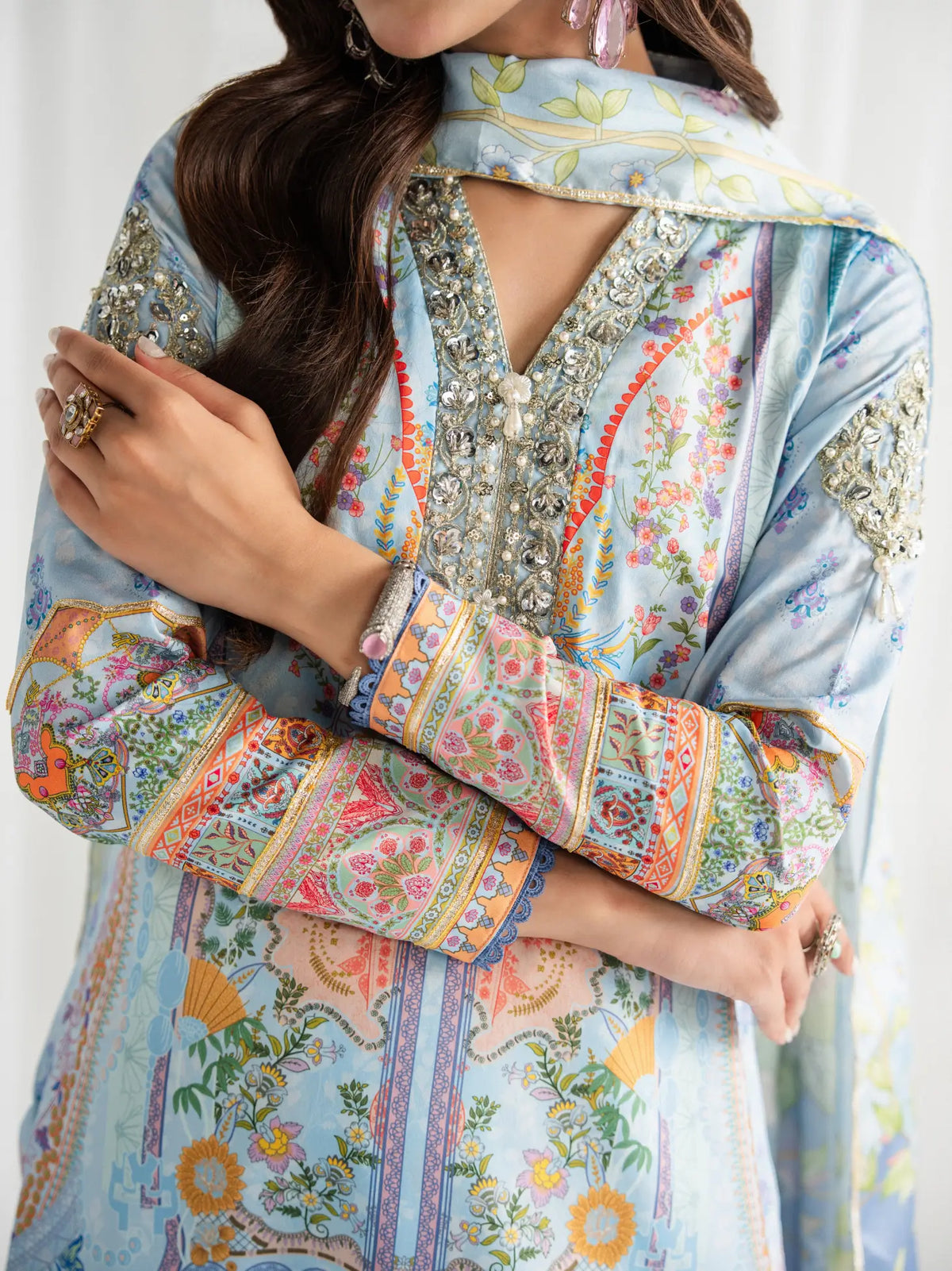 Misty | AIRA PRINTED SILK | GULAAL Free Shipping to UK/USA/UAE Kapraye