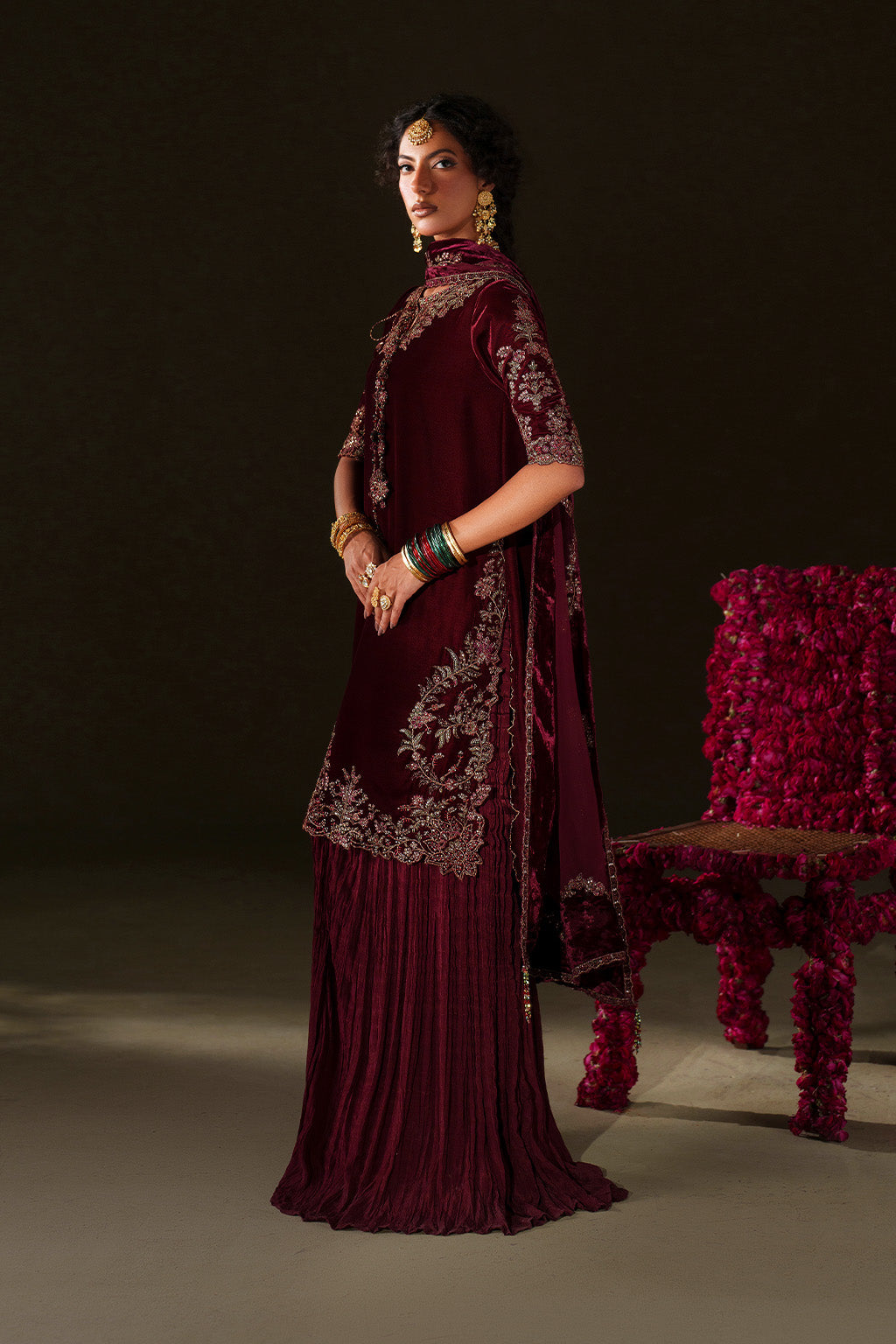 IV-71 Embroidered Velvet | VELVET EDIT II | IZNIK