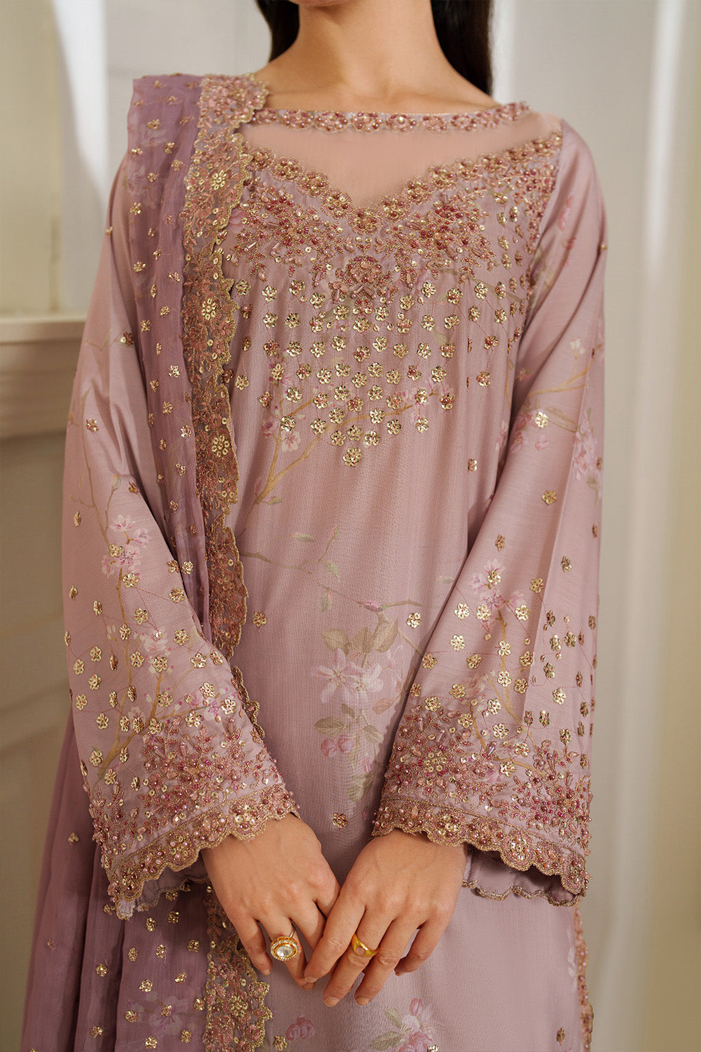 UE-540 Printed Raw Silk | Printed Formals | IZNIK