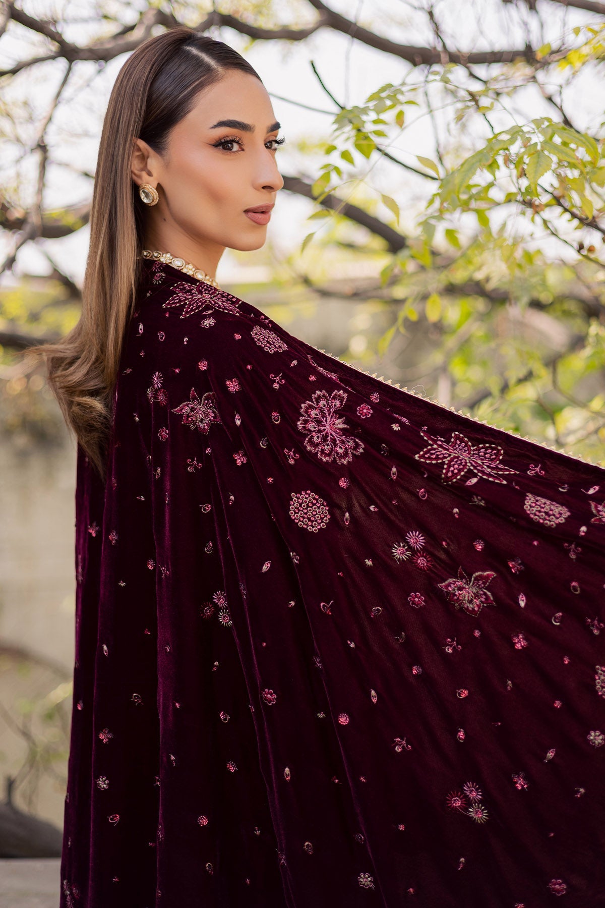 NW-120 | MAYA VELVET | NUREH