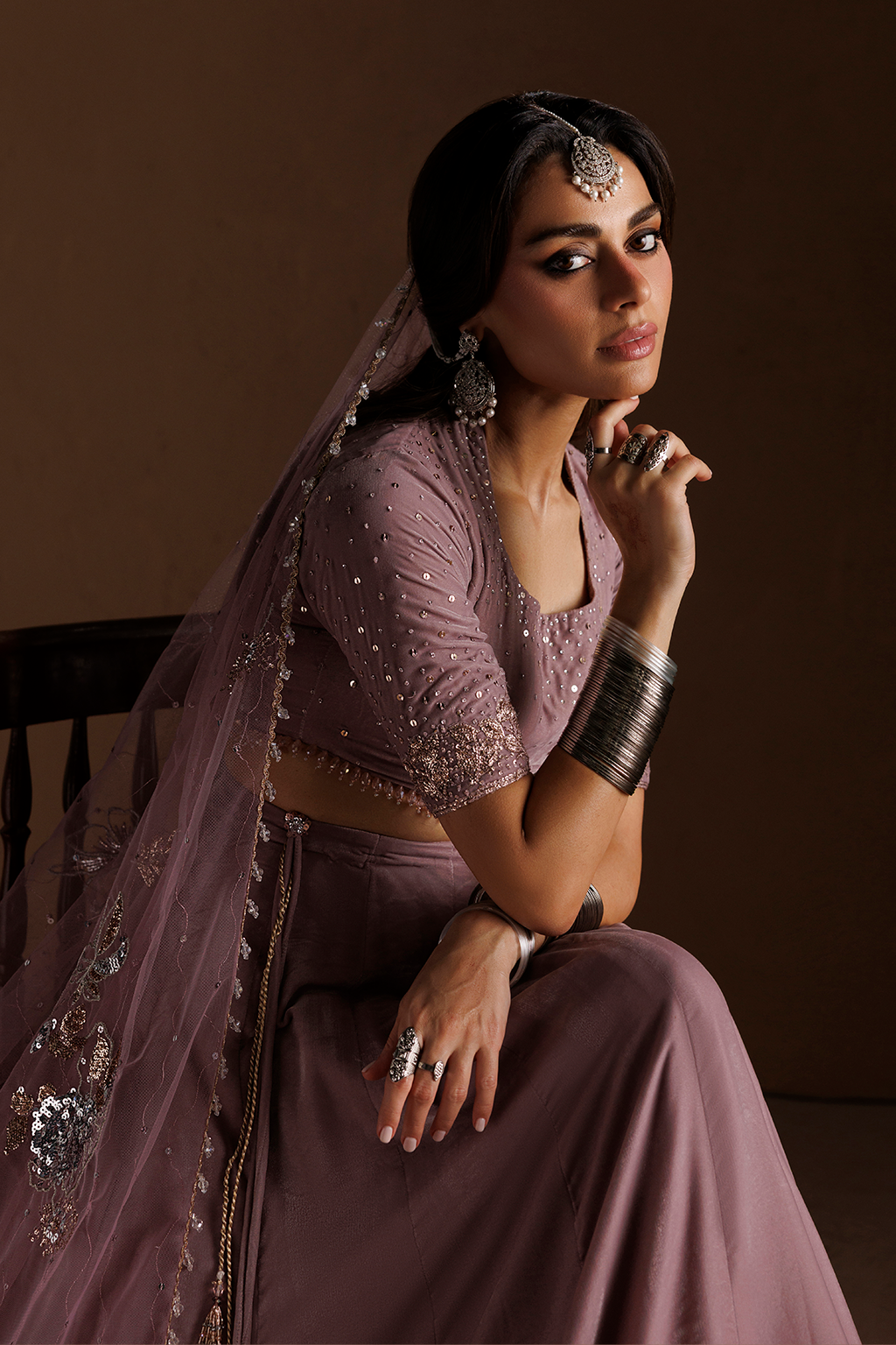 IV-82 Embroidered Velvet | VELVET 26 | IZNIK