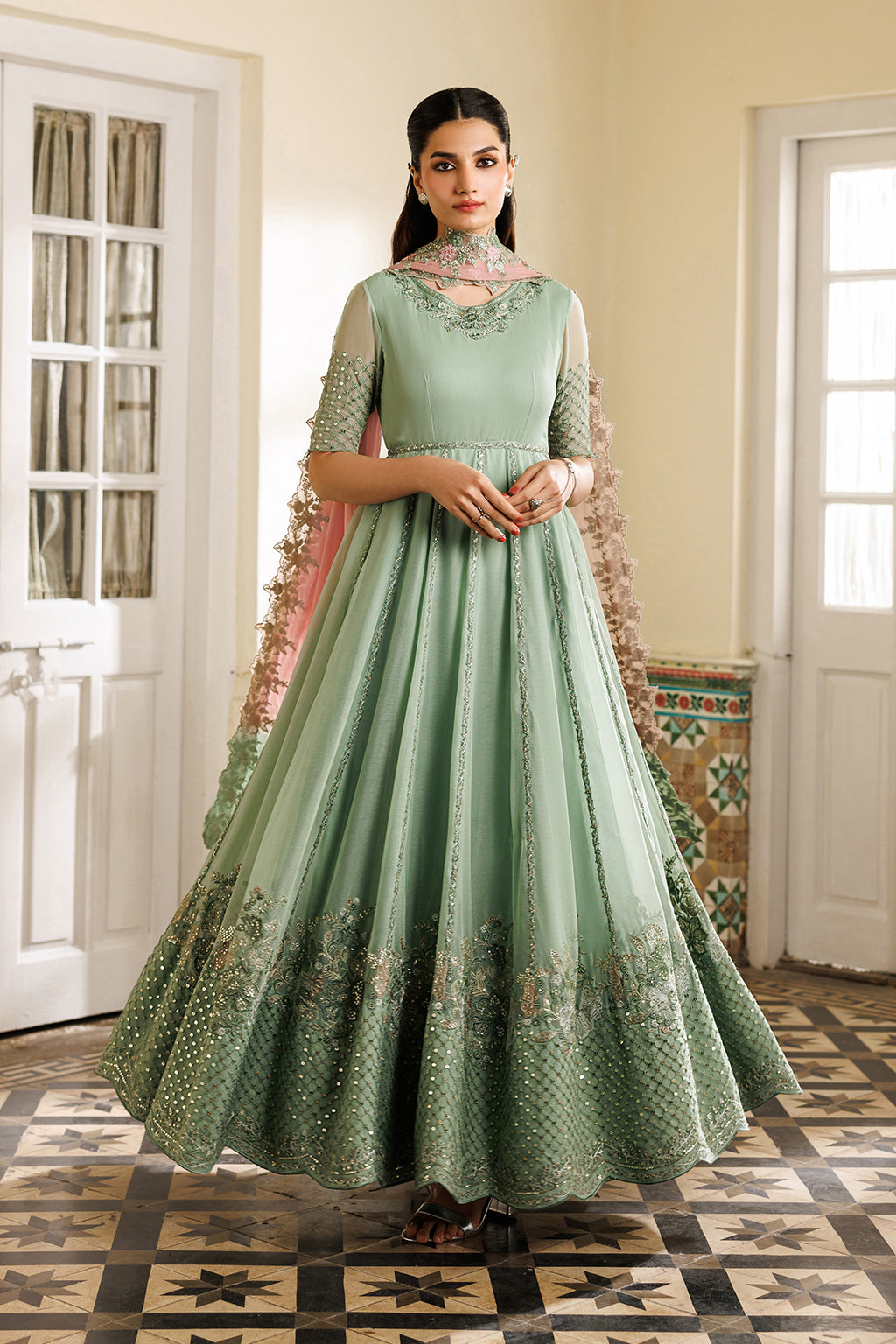 CC-99 Embroidered Chiffon | NOOR ANGAN SEMI FORMALS | IZNIK