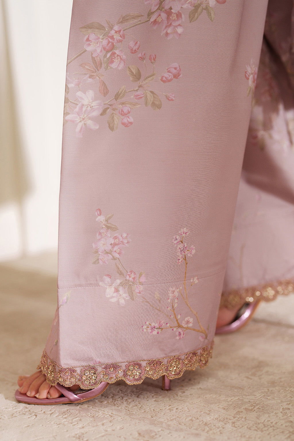 UE-540 Printed Raw Silk | Printed Formals | IZNIK