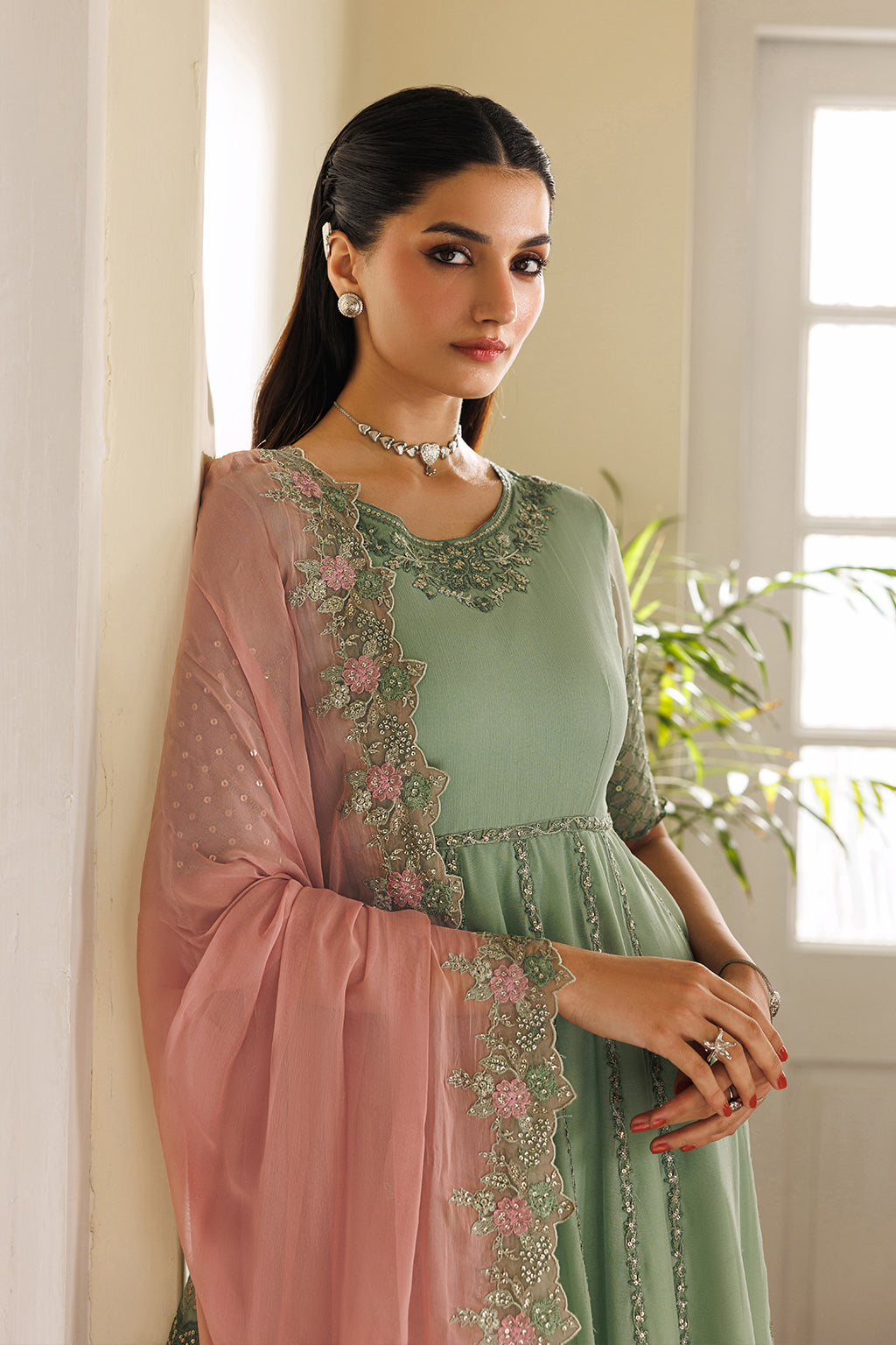CC-99 Embroidered Chiffon | NOOR ANGAN SEMI FORMALS | IZNIK