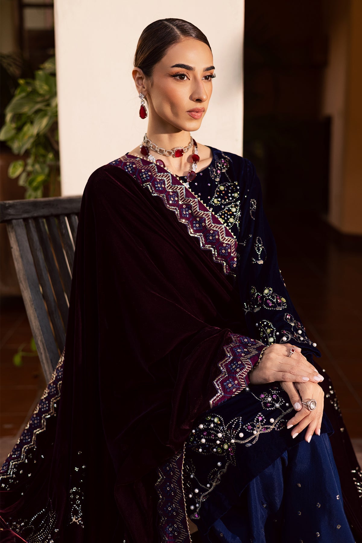 NW-116 | MAYA VELVET | NUREH