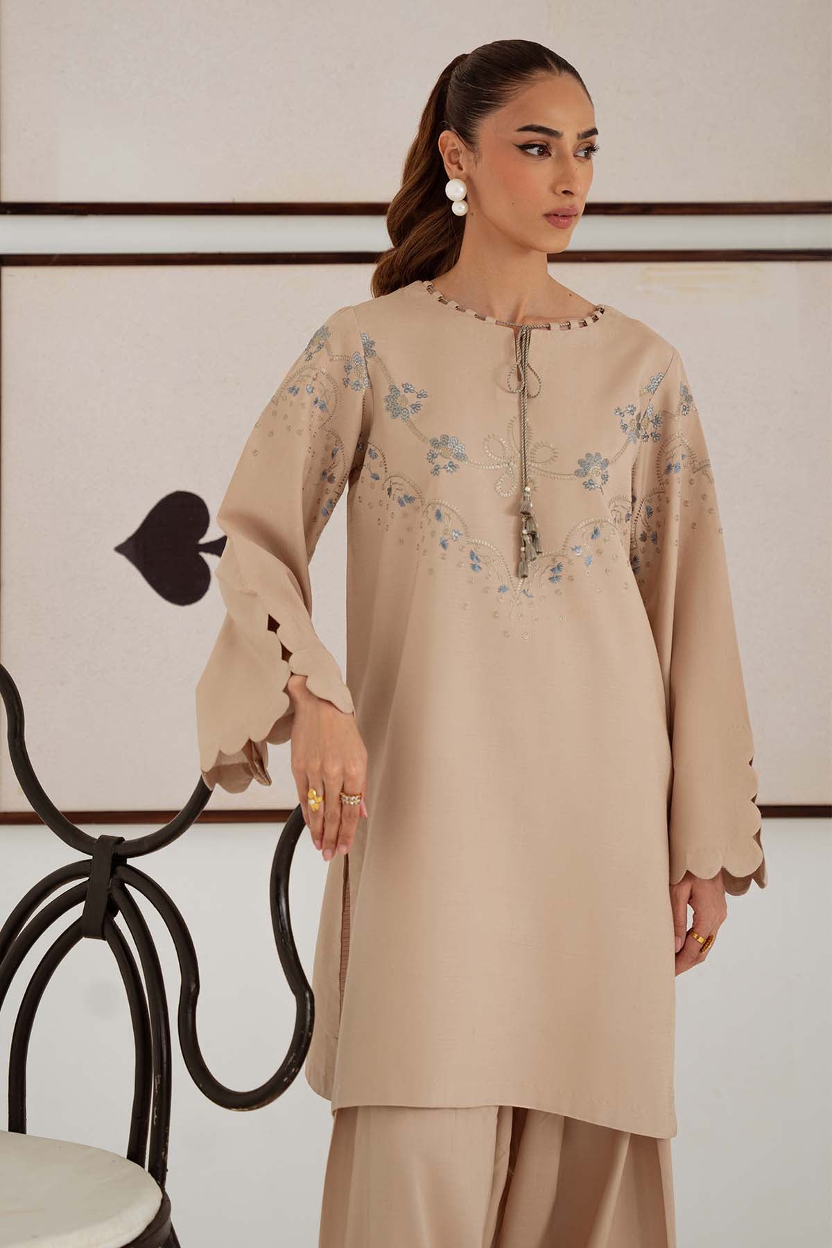 NP-688 | Shades Of Winter | Nureh