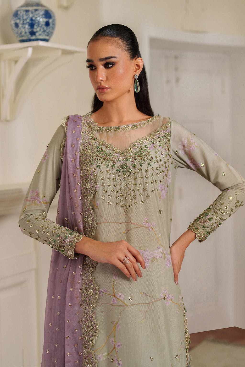 UE-539 Printed Raw Silk | Printed Formals | IZNIK