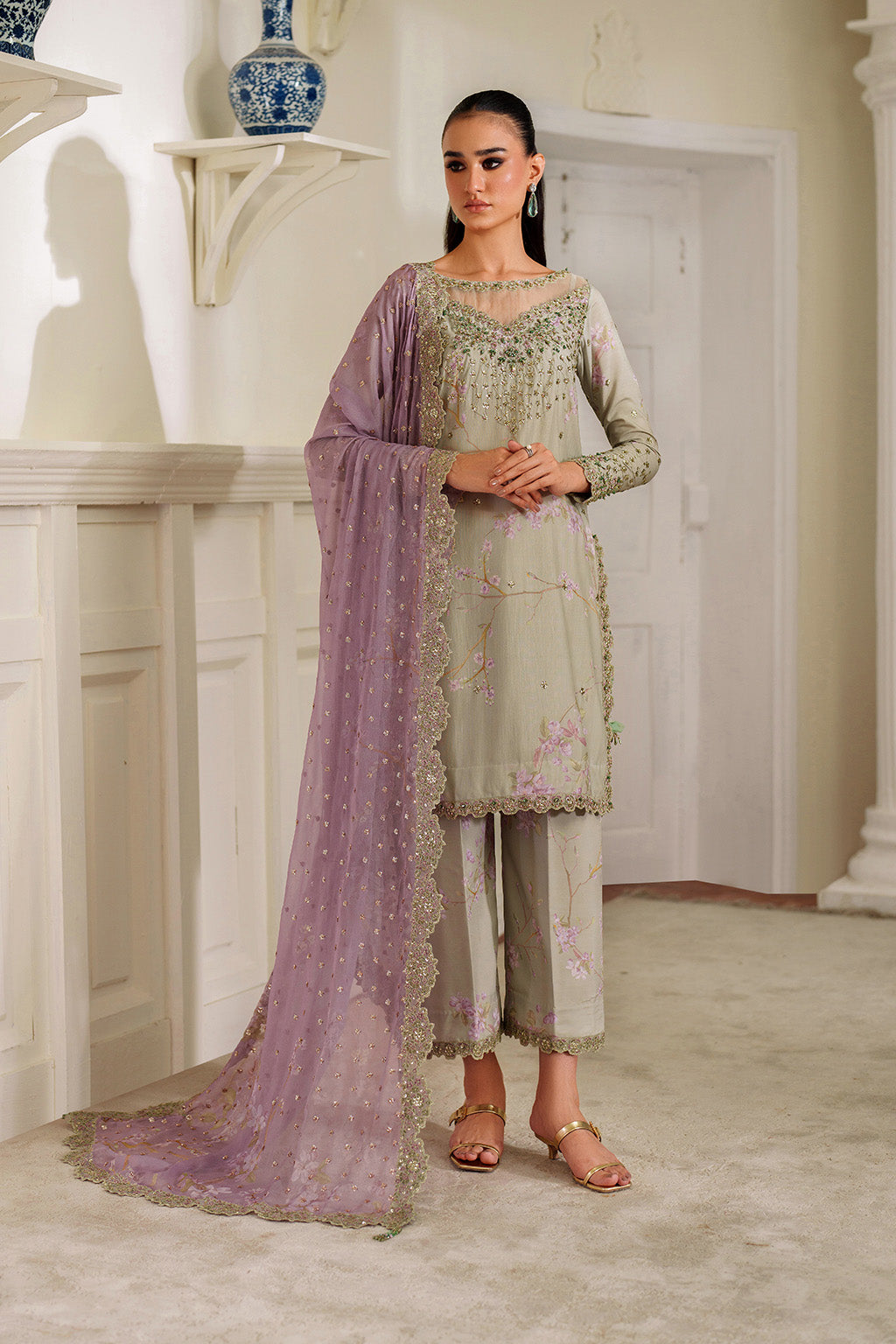 UE-539 Printed Raw Silk | Printed Formals | IZNIK