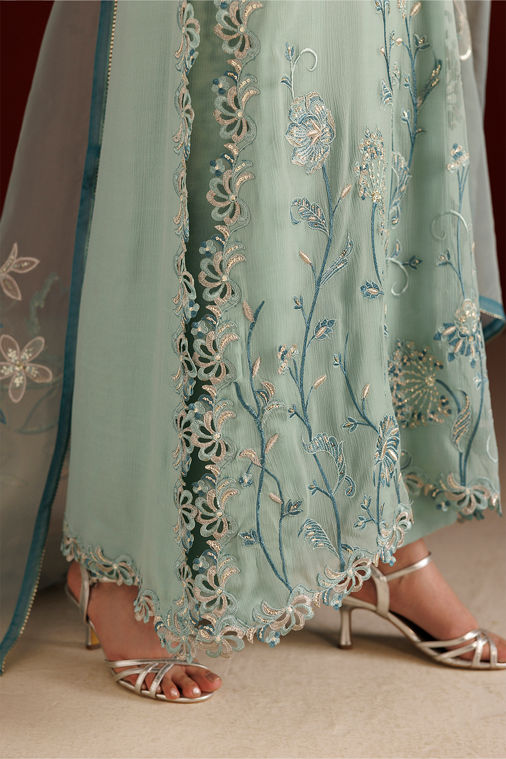 CC-112 Embroidered Chiffon | SEMI FORMALS VOL 1 | IZNIK in UK USA UAE online kapraye.com