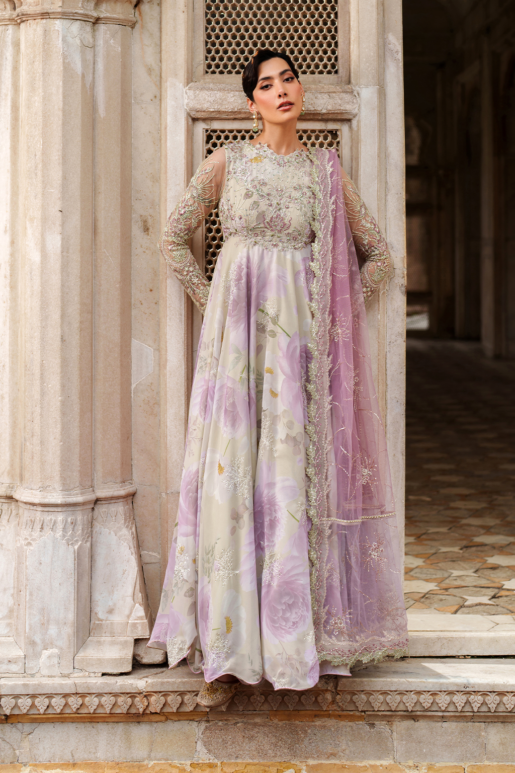 UE-546 Embroidered Chiffon | Printed Formals | IZNIK