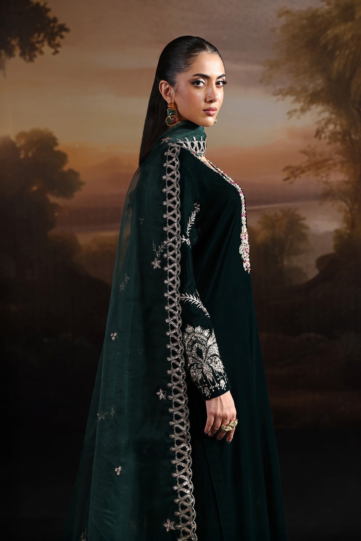 AF-VLT-2210-Vinni | L’AMOUR ’25 – Luxury Handmade Velvet Collection | ALIZEH FASHION