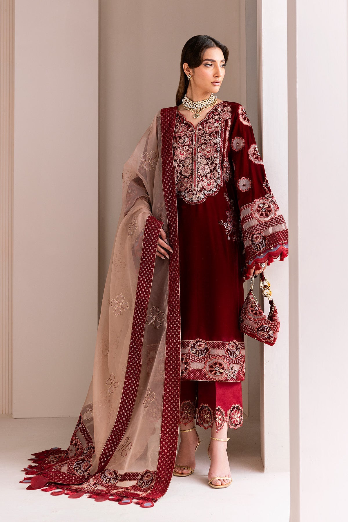 AF-VLT-2226-Velzari | MAKHMAL - Luxury Velvet Edit | ALIZEH FASHION