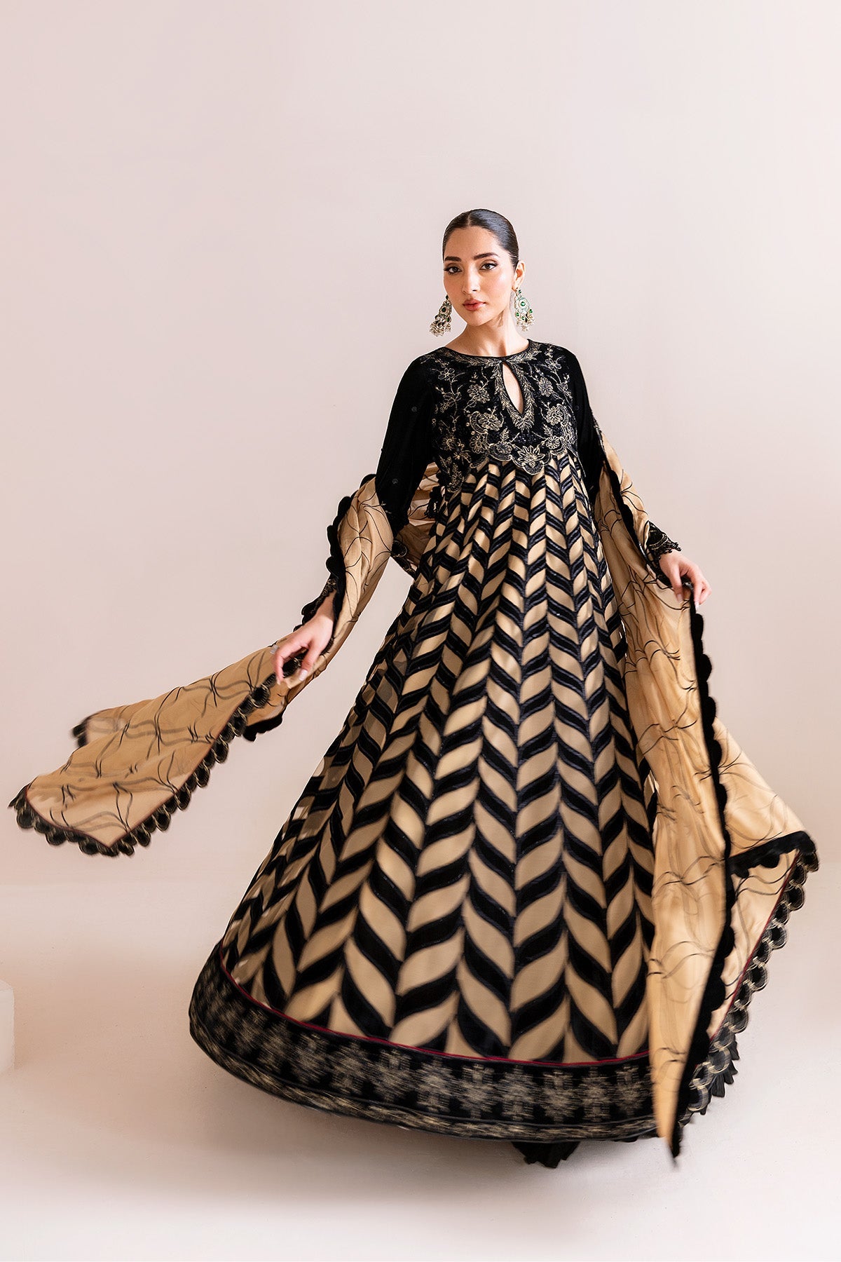 AF-VLT-2223-Noor Jahan | MAKHMAL - Luxury Velvet Edit | ALIZEH FASHION